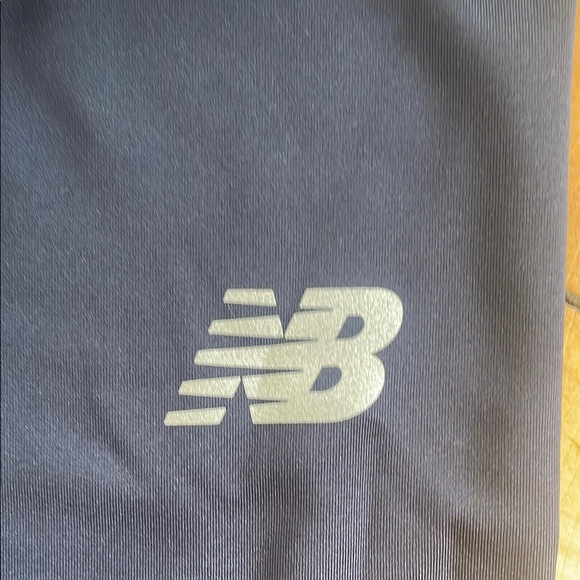 New Balance Navy Leggings - Picture 2 of 7